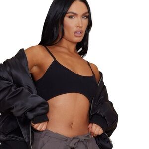 PrettyLittleThing Black Strappy Ribbed Stretchy Bralette Size 4